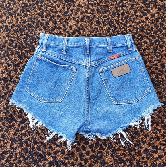 Wrangler Pants - WRANGLER VINTAGE - CUT OFF SHORTS